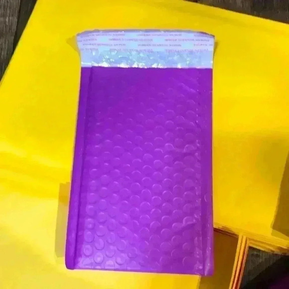 *Value Pack*Self-Seal Padded Envelopes With 3 Sizes - Picture 7 of 11